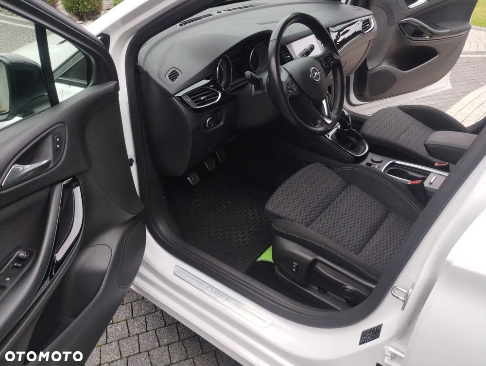 Opel Astra V 1.4 T GPF Dynamic S&S - 11