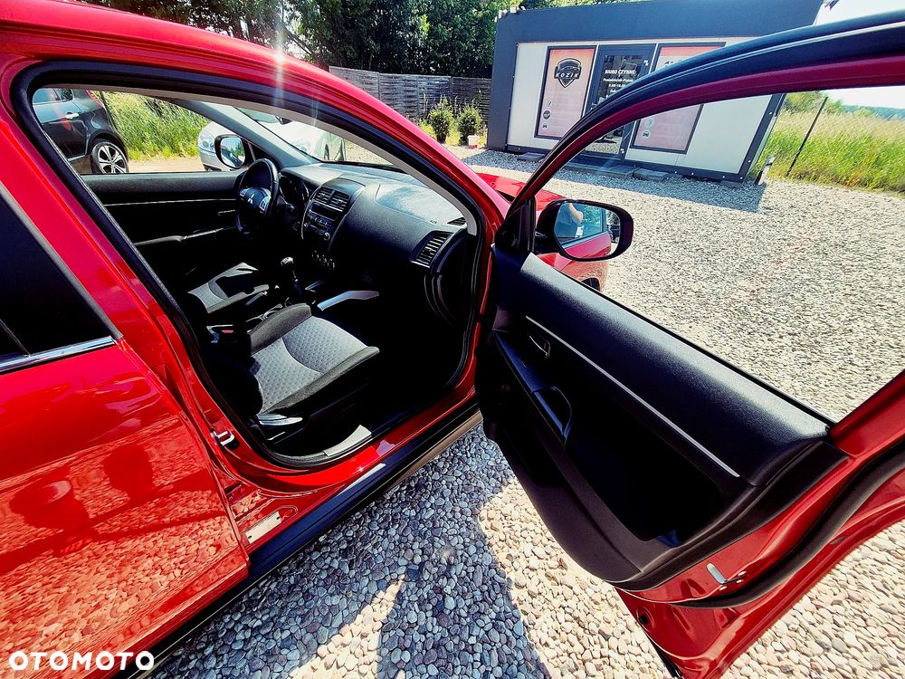 Mitsubishi ASX 1.6 2WD 35 Jahre - 29