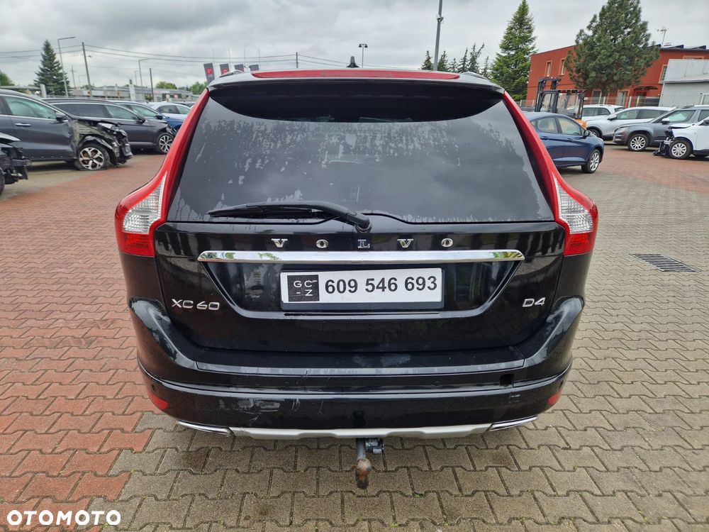 Volvo XC 60 D4 Drive-E Ocean Race - 5