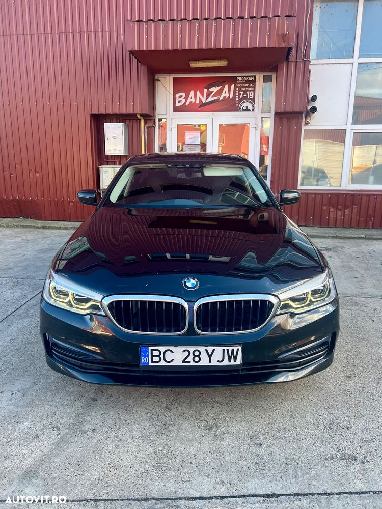 BMW Seria 5 520d Aut. Sport Line - 2