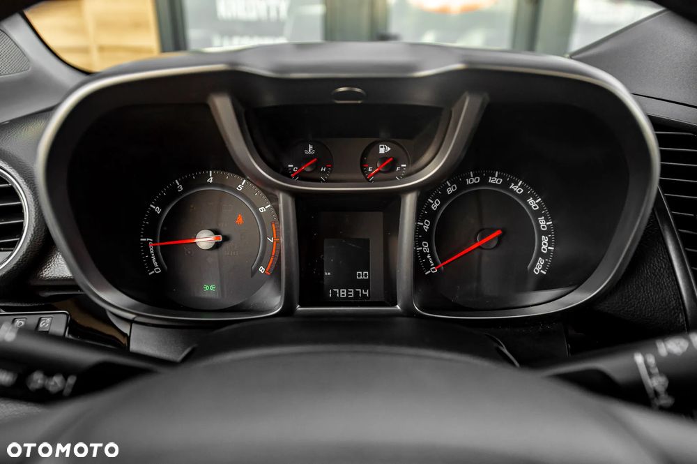 Chevrolet Orlando 1.8 LT+ - 26