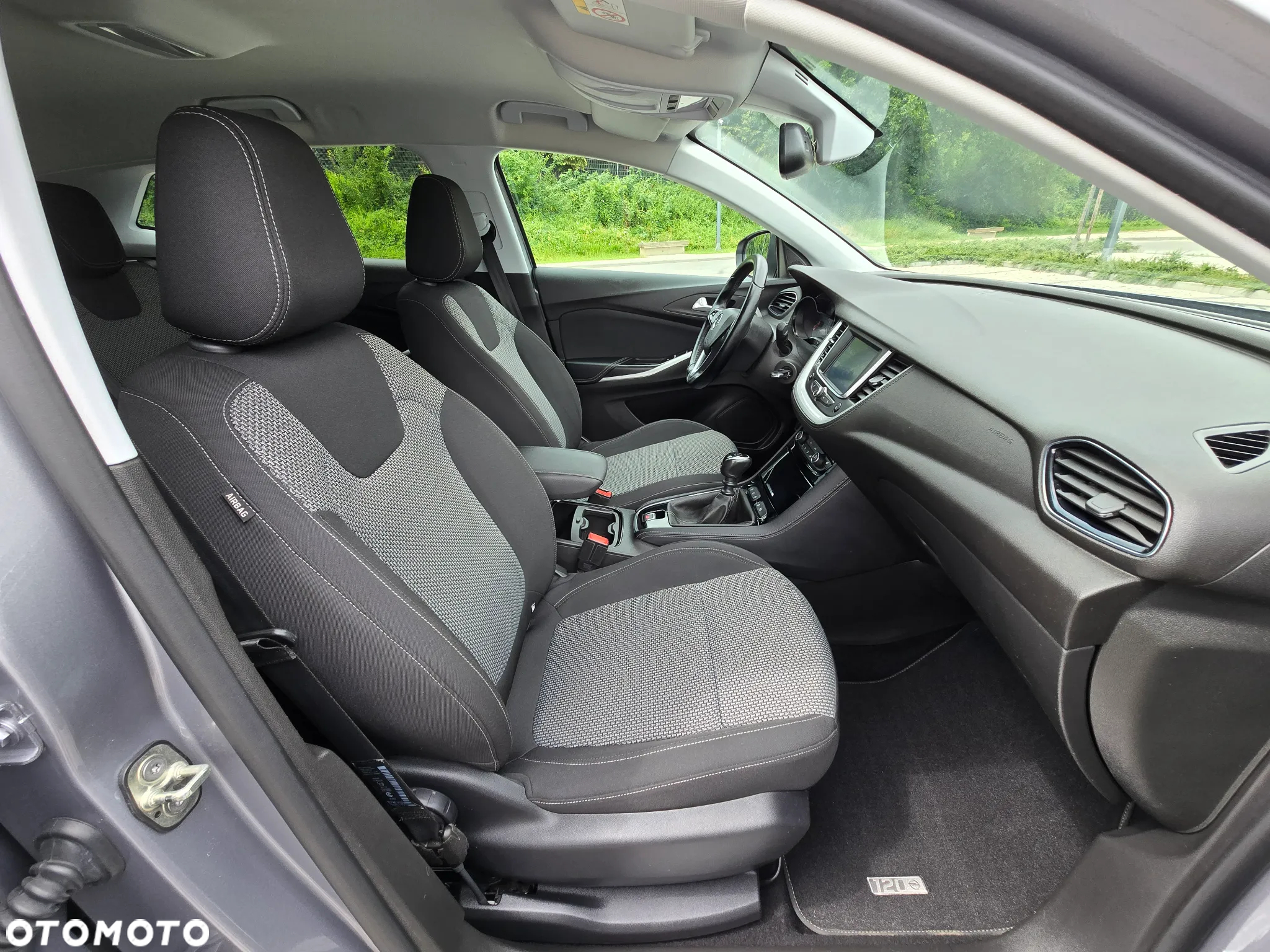 Opel Grandland X 1.2 Start/Stop 120 Jahre - 13