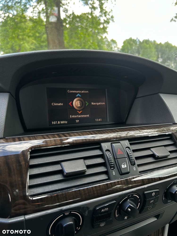 BMW Seria 5 - 33