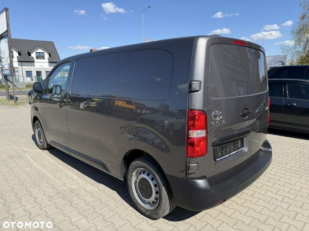 Toyota ProAce - 8