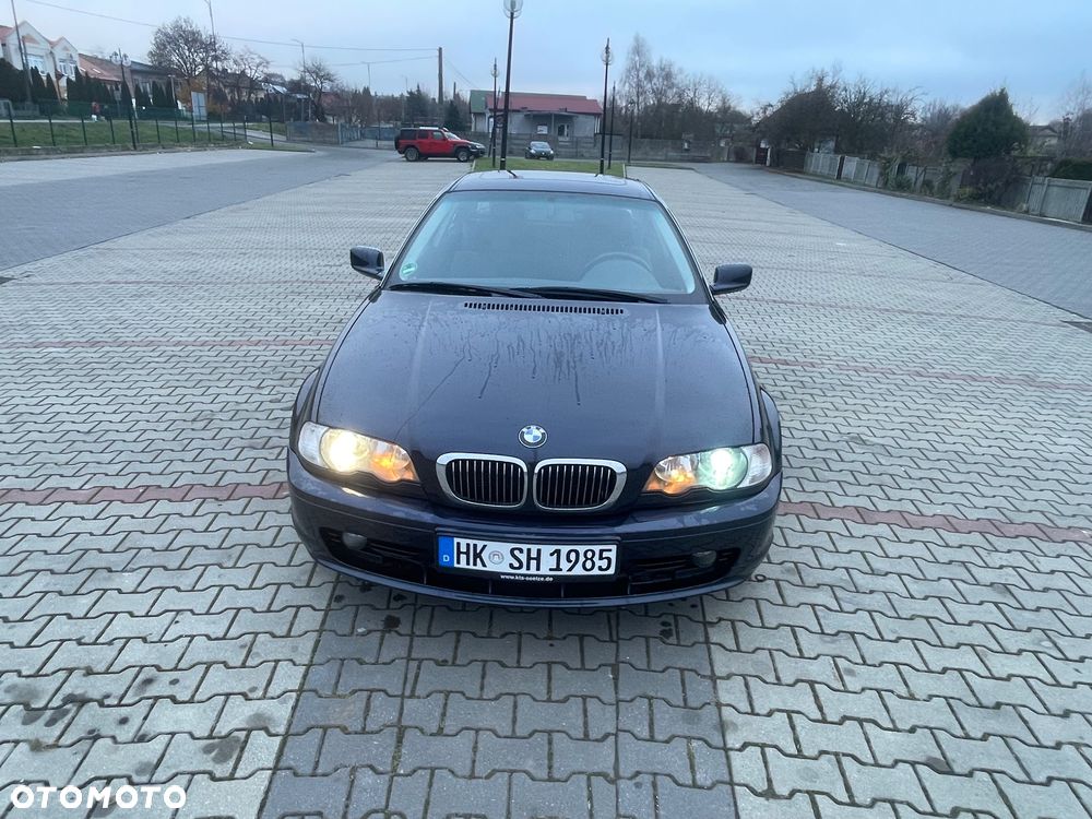 BMW Seria 3 323Ci - 8