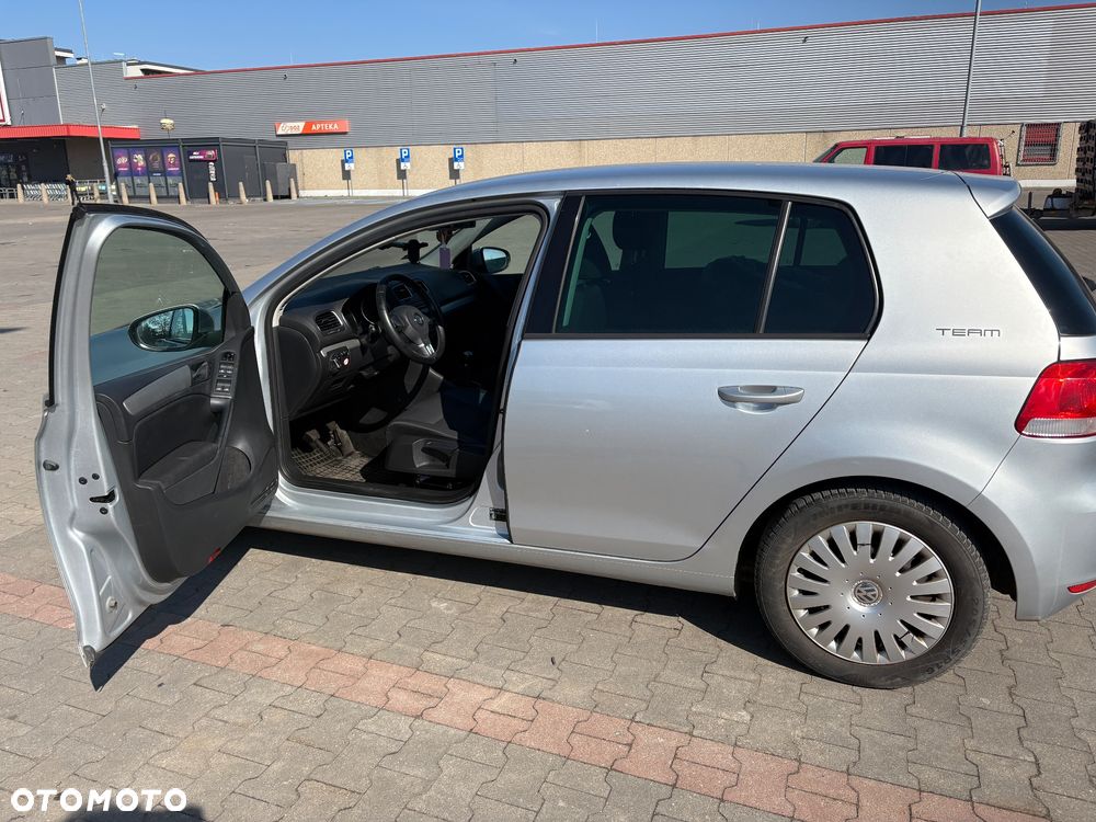 Volkswagen Golf 1.2 TSI Team - 4