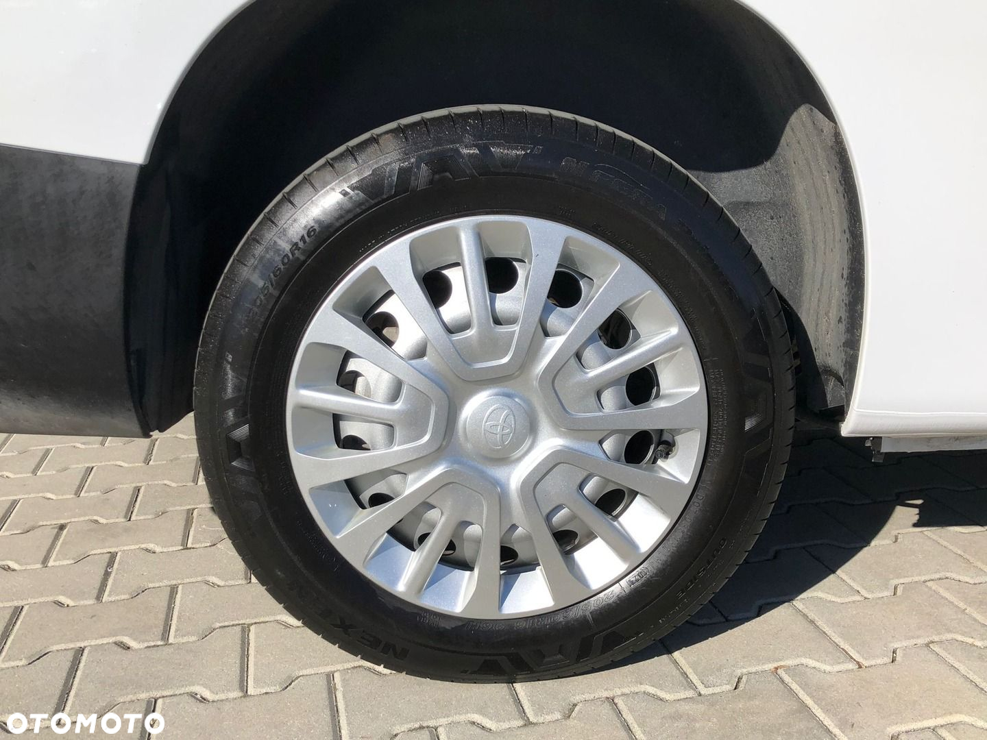 Toyota PROACE CITY - 33