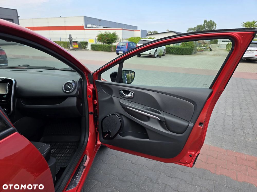 Renault Clio 1.2 16V Limited - 14