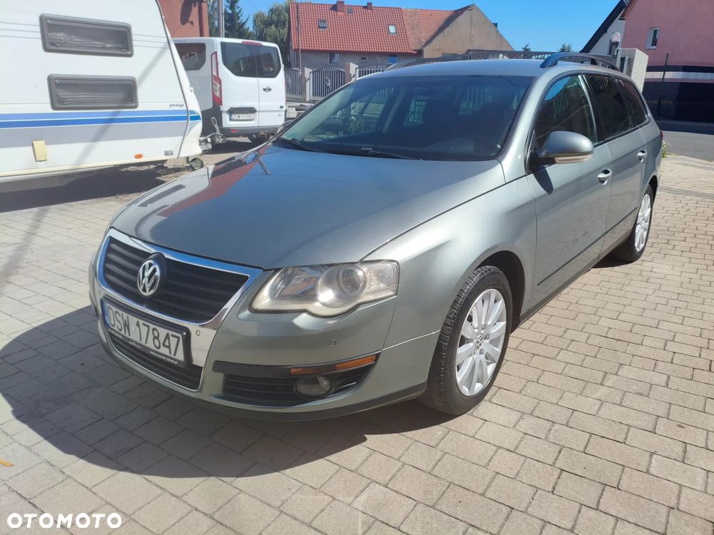 Volkswagen Passat 2.0 TDI Trendline - 1
