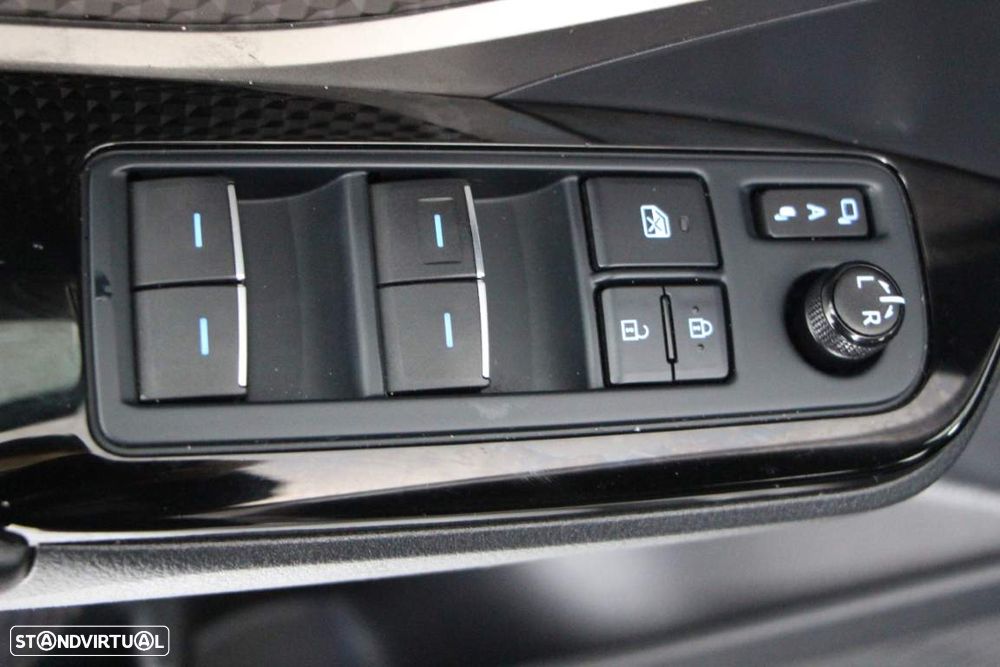 Toyota C-HR 1.8 Hybrid Exclusive+P.Luxury - 24