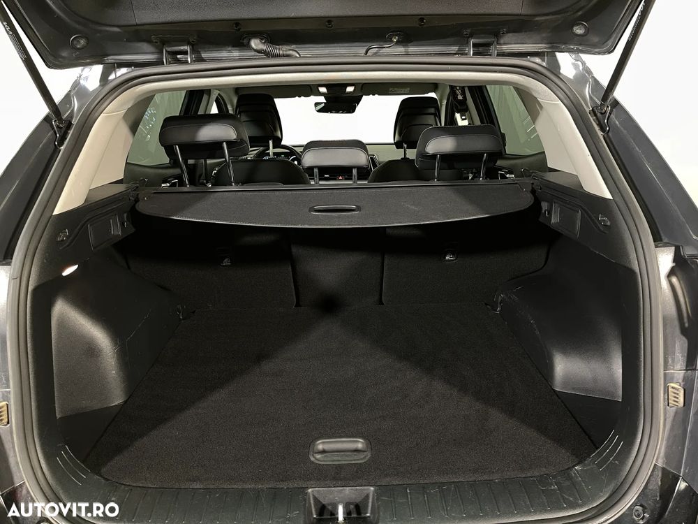 Kia Sportage 1.6 T-GDI HEV 6AT 4x2 Business Line - 12