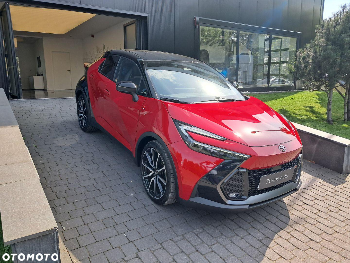 Toyota C-HR - 4