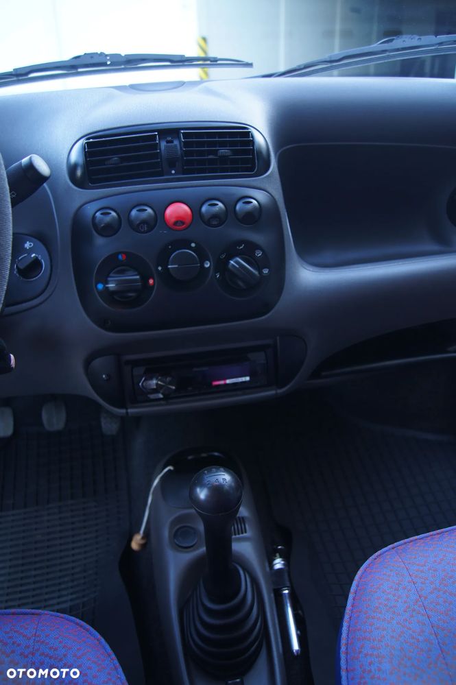 Fiat Seicento Young - 12