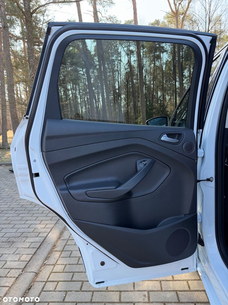 Ford Kuga 2.0 TDCi 4x4 Individual - 14