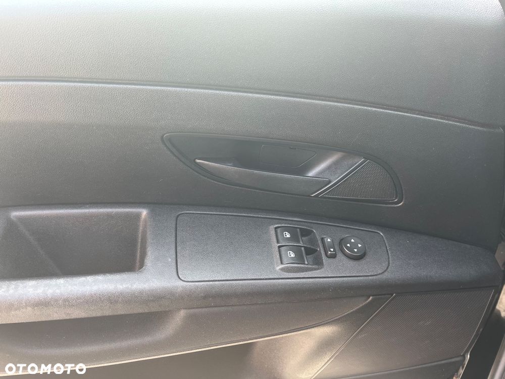 Fiat Grande Punto 1.4 8V - 13