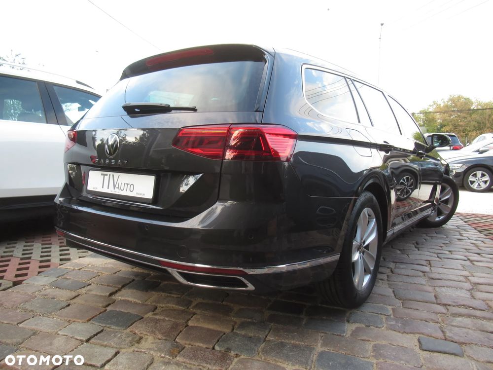 Volkswagen Passat 2.0 TSI Elegance DSG - 4