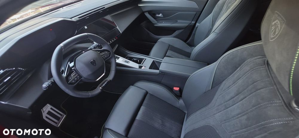 Peugeot 308 1.2 mHEV GT S&S e-DCS6 - 18