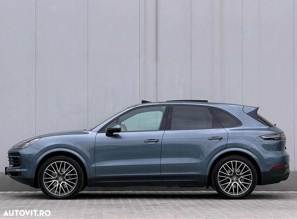 Porsche Cayenne Standard - 5