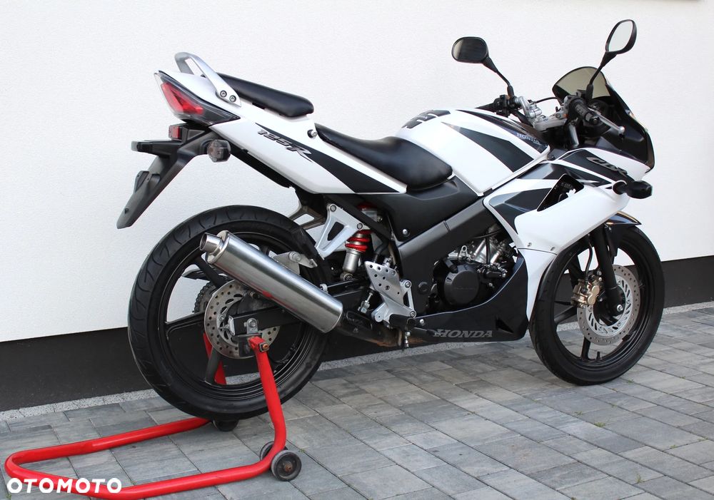 Honda CBR - 6