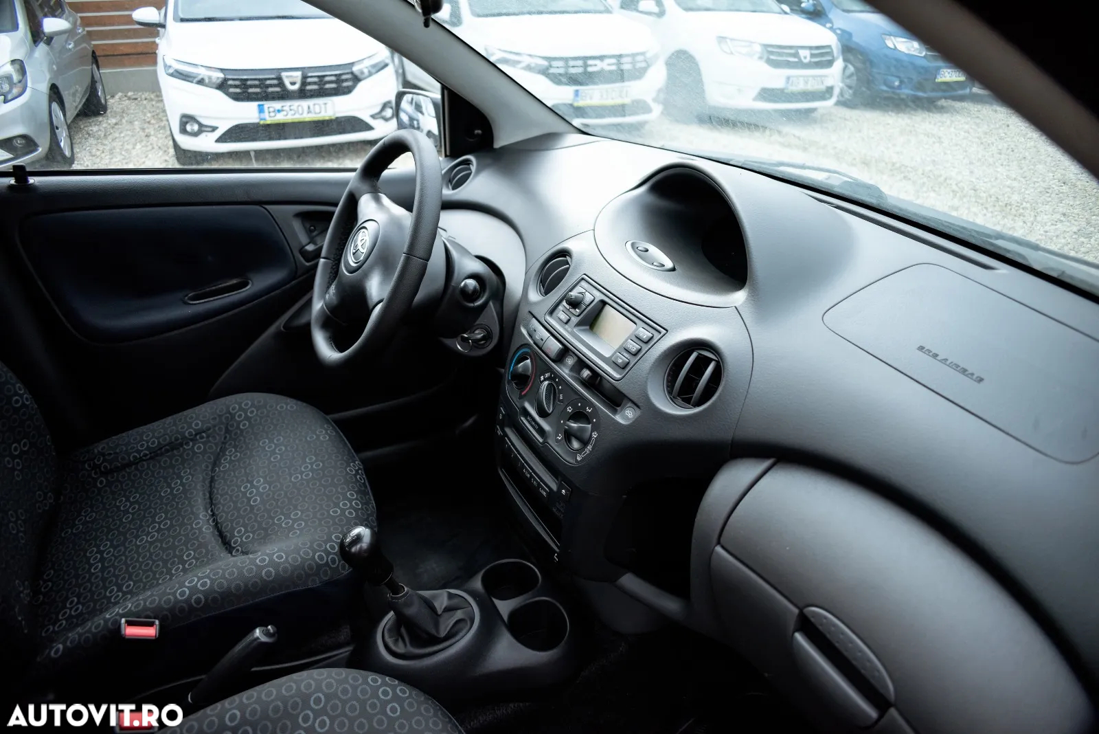 Toyota Yaris Verso 1.3 Luna - 20