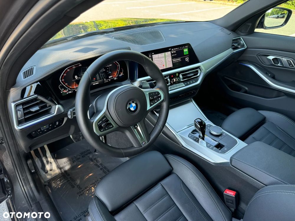 BMW Seria 3 330i xDrive Luxury Line - 18