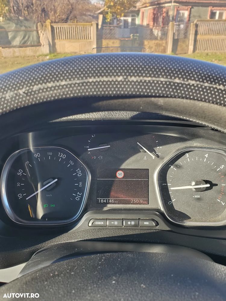 Peugeot Expert L3 2.0 BlueHDi 150 - 4