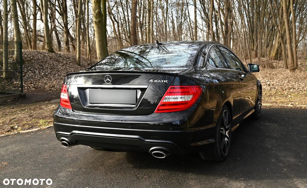 Mercedes-Benz Klasa C 350 7G-TRONIC Edition - 16