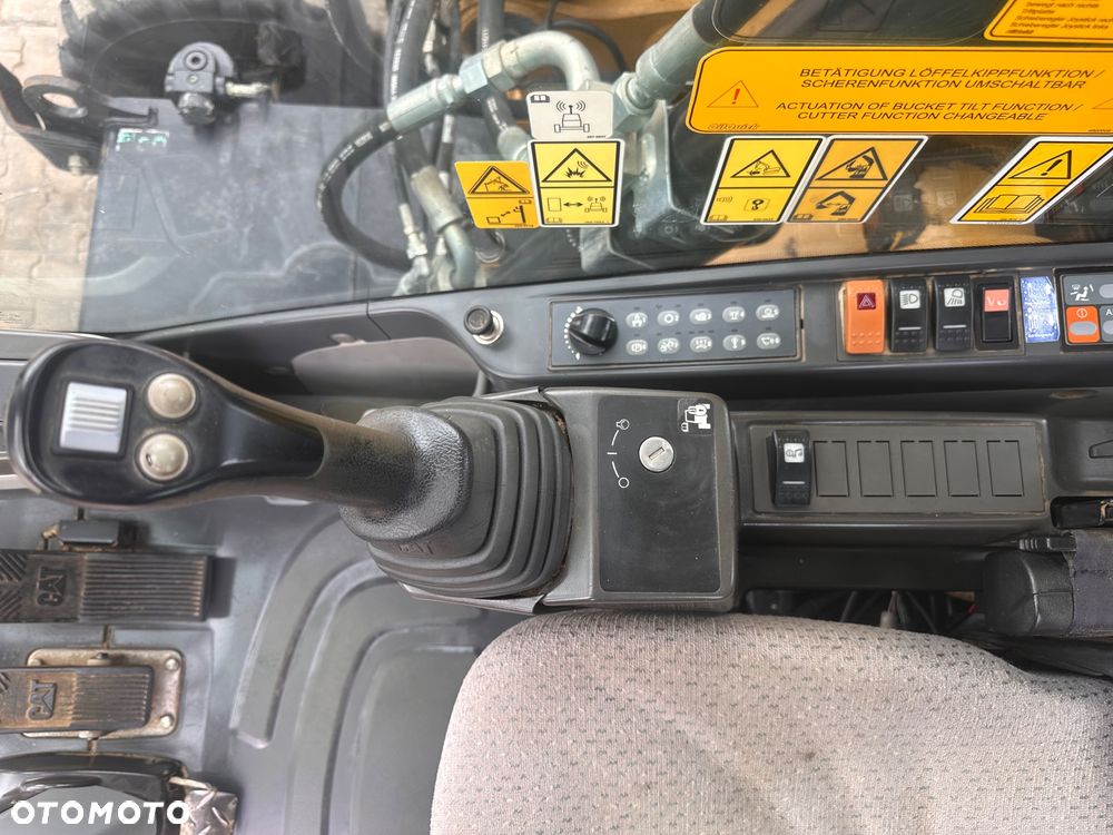 Caterpillar M 313 D - 24