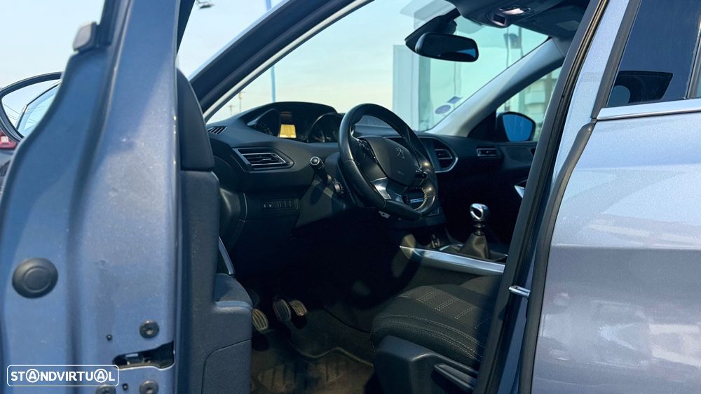 Peugeot 308 PureTech 110 Stop & Start Allure - 6