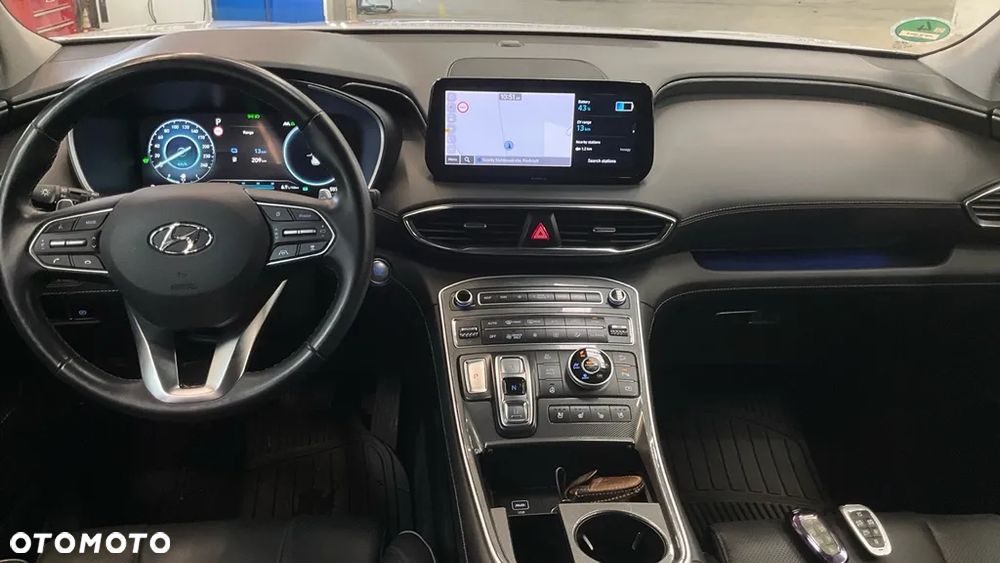 Hyundai Santa Fe - 4