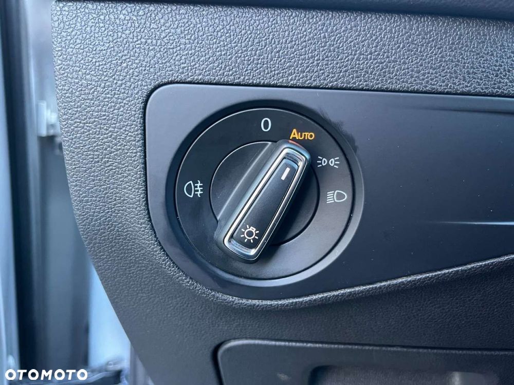 Volkswagen Tiguan 2.0 TDI SCR Elegance DSG - 25