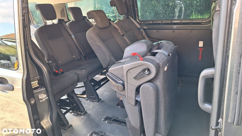 Ford Transit Custom - 13