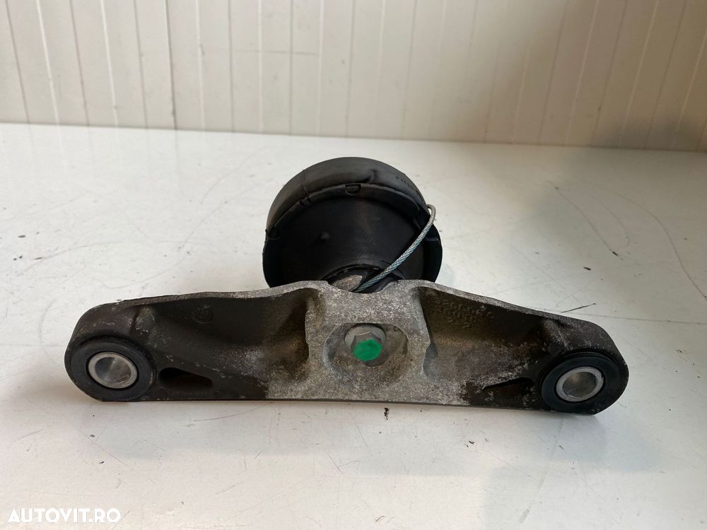 Tampon motor distributie dreapta VOLVO V40 2012+ 31359635 31375717 31460937 - 1