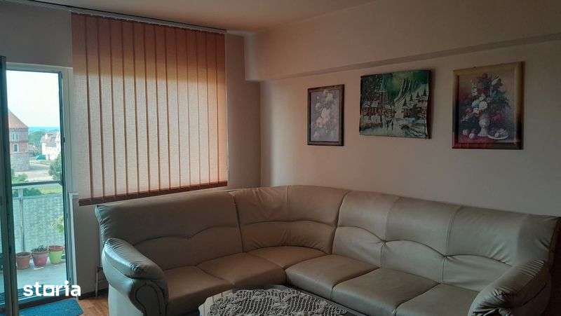 Apartament 2 camere Ineu centru etaj 4 — fotografia 1