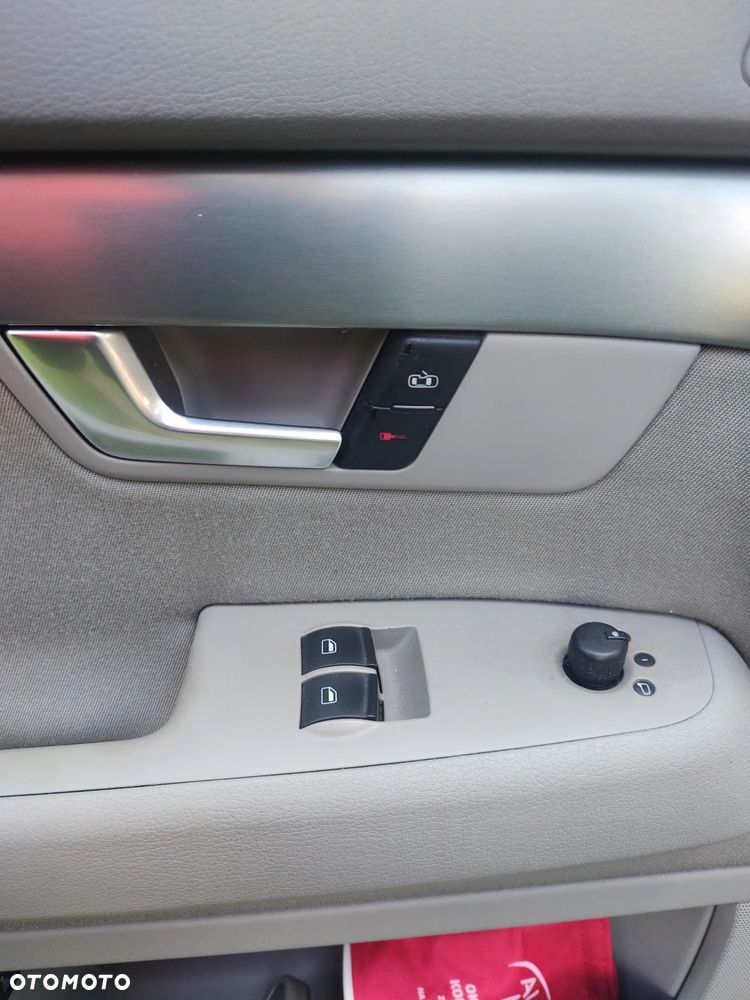 Audi A4 Limousine 2 - 5