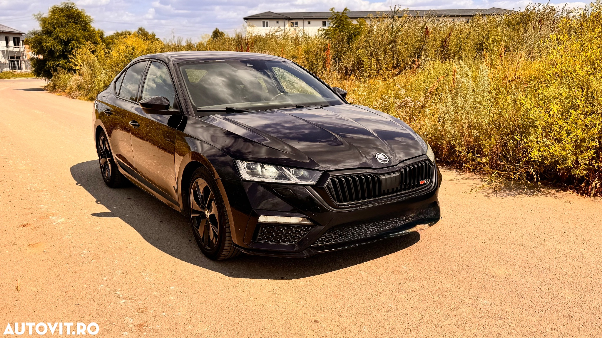 Skoda Octavia 2.0 TSI DSG RS - 32