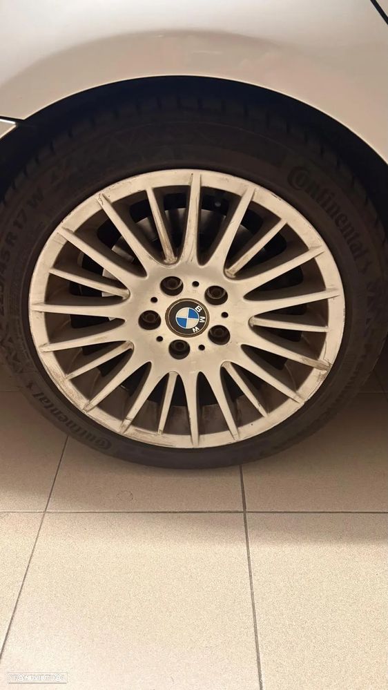 BMW 320 dA Touring - 9