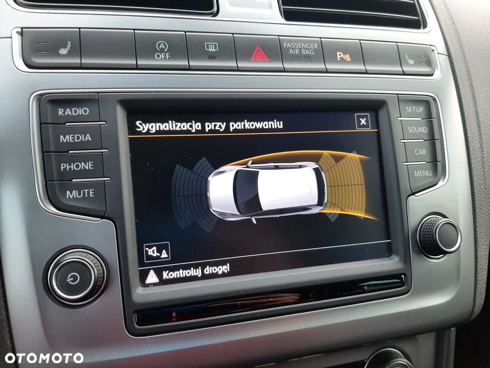 Volkswagen Polo 1.2 TSI Blue Motion Technology Allstar - 18