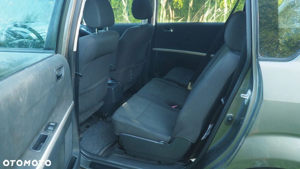 Toyota Corolla Verso - 7