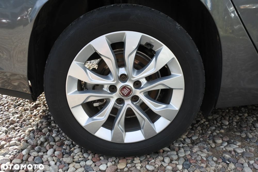 Fiat Tipo Kombi 1.6 MultiJet Lounge - 11