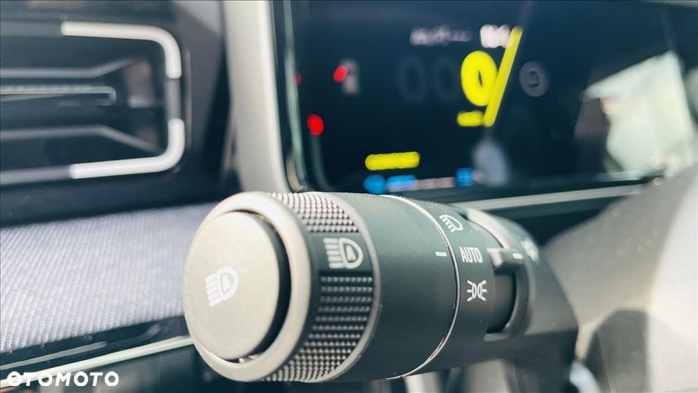 Renault 5 40kWh Urban Range Evolution - 11