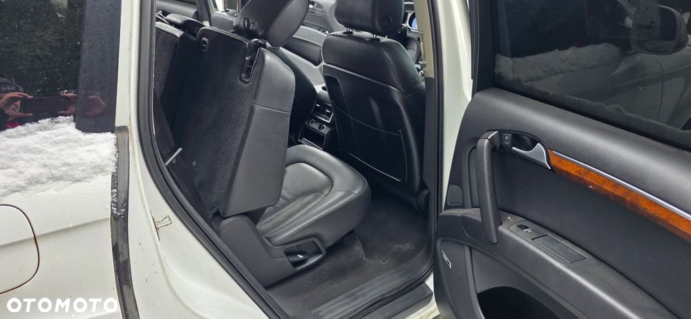 Audi Q7 - 8
