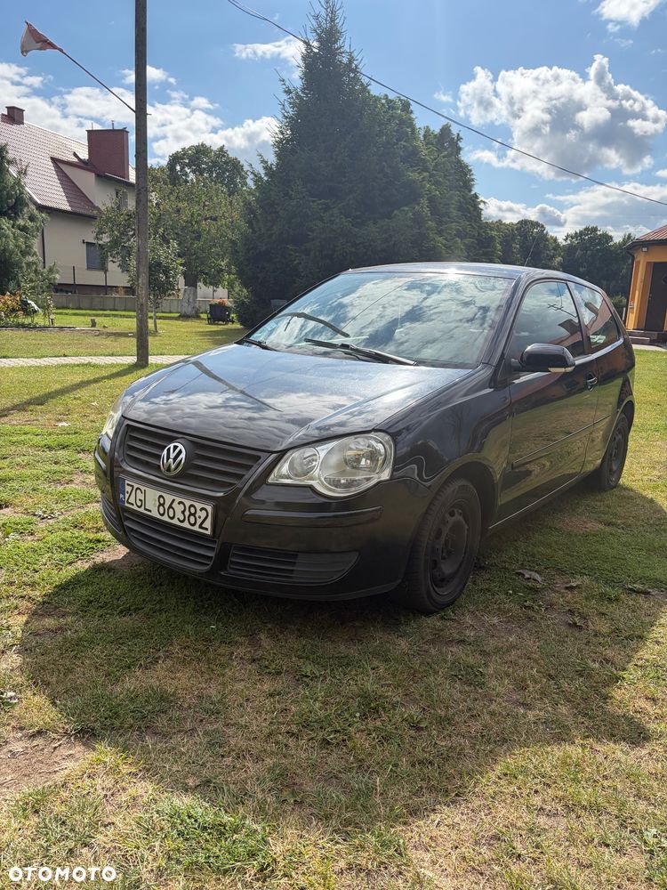 Volkswagen Polo - 1