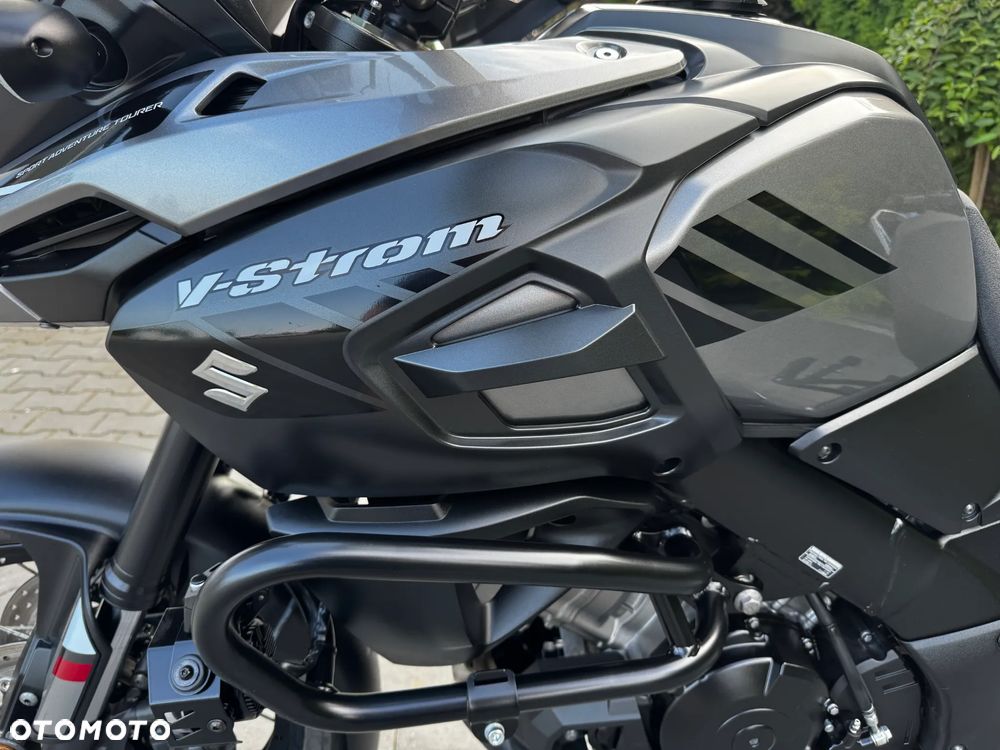 Suzuki V-STROM - 23