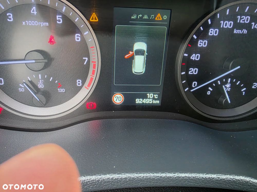 Hyundai Tucson 1.6 GDi 2WD Premium - 25