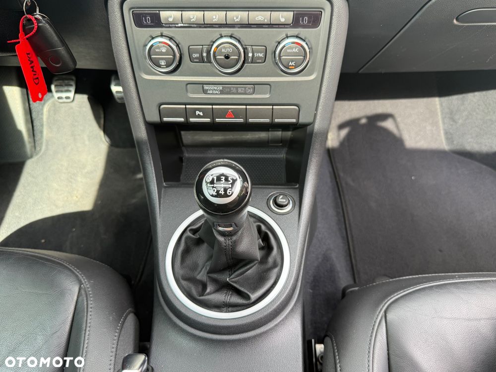 Volkswagen Beetle 2.0 TDI DPF Sport - 16