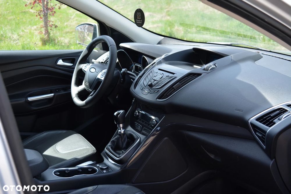 Ford Kuga 2.0 TDCi 4WD Titanium - 10