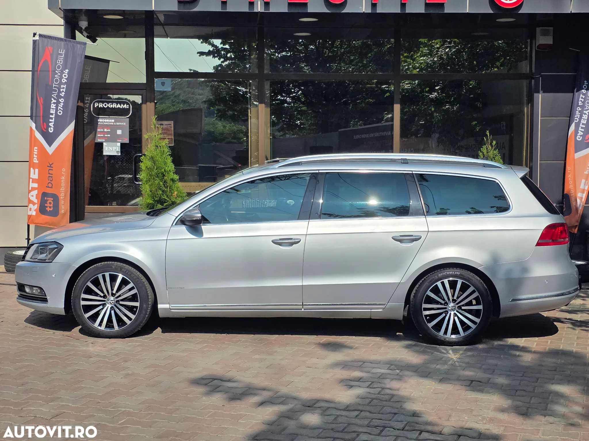 Volkswagen Passat Variant 2.0 TDI Blue TDI DSG Highline - 15