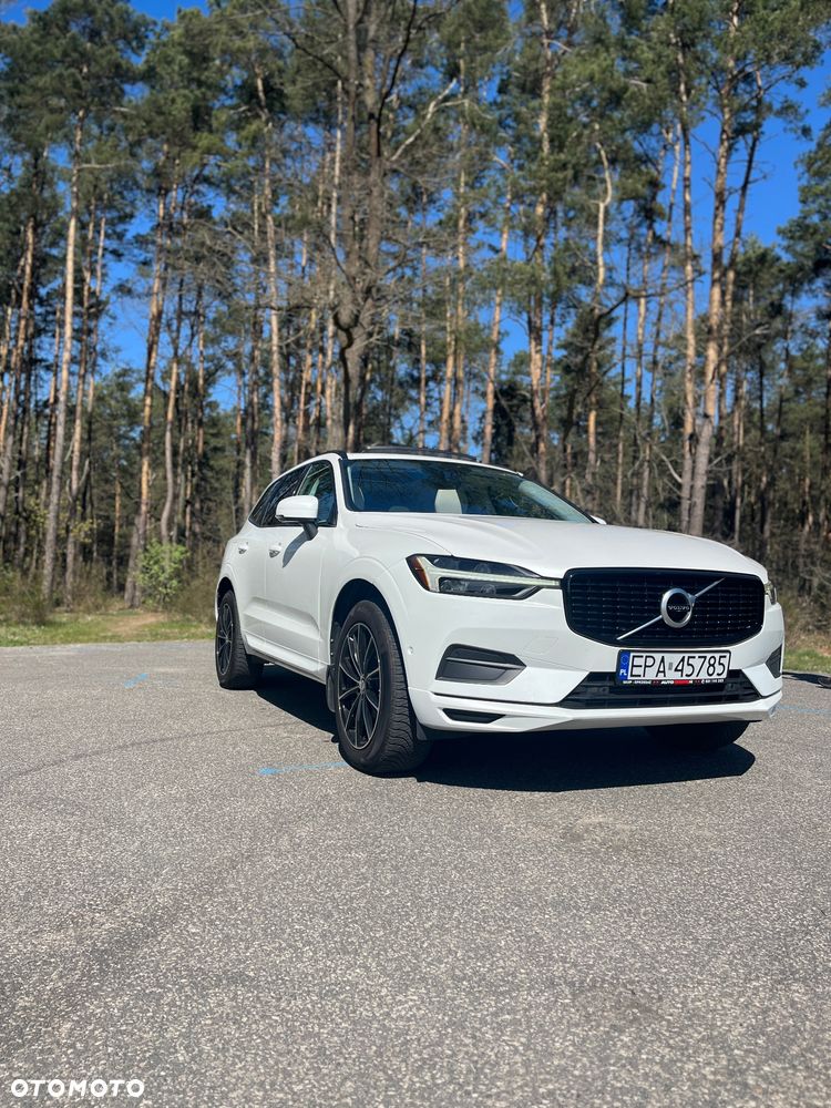 Volvo XC 60 T5 AWD Geartronic Momentum - 4