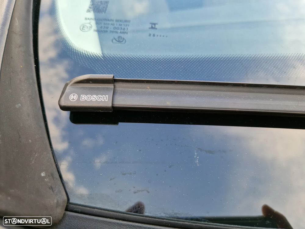 SEAT Leon ST 2.0 TDI DPF Style - 19